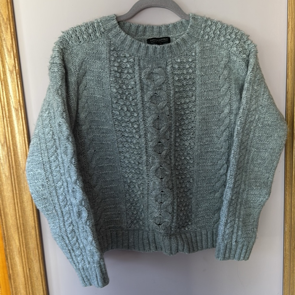 Banana Republic Gray Sweater